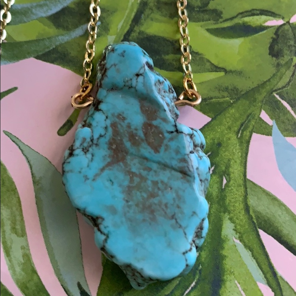 ❎. Raw Turquoise Blue Howlite  Necklace